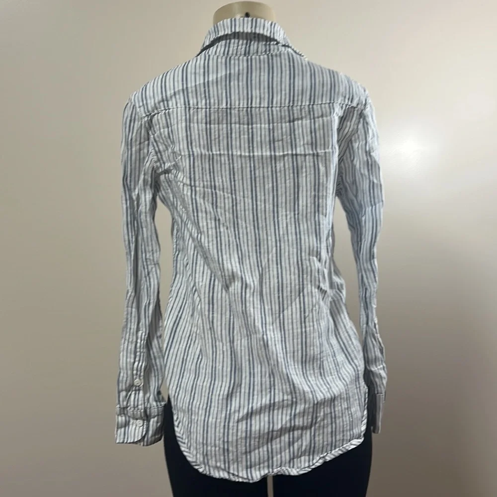 Linen button down - Picture 2 of 3